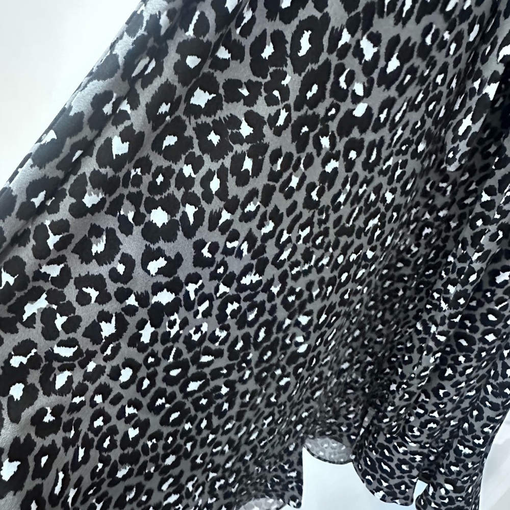 NWT Leota Black White and Grey Animal Print Dress from Stitch Fix - Picture 4 of 9